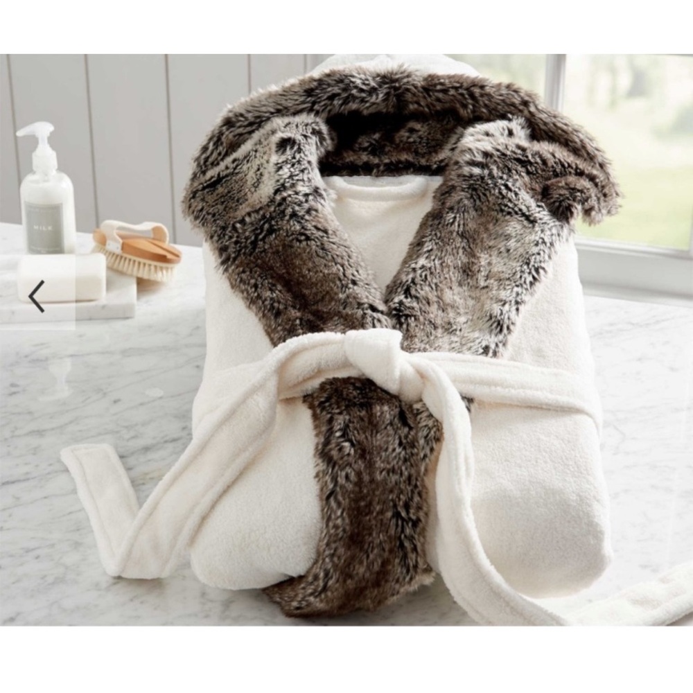 Pottery Barn Faux Fur Ombre Robe with grey trim